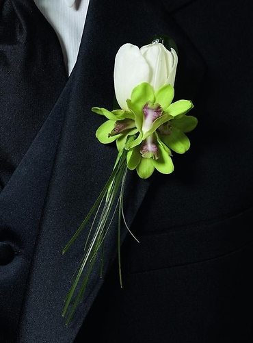 Butterfly Kisses Boutonniere