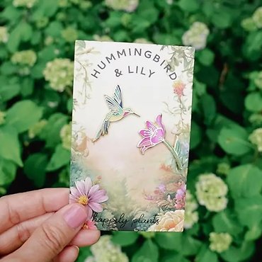 Hummingbird & Pink Lily Flower Gift Pin Set
