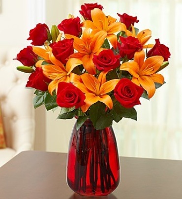 Elegant Autumn Rose & Lily Bouquet