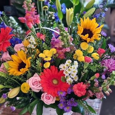 Summertime Sensation Basket